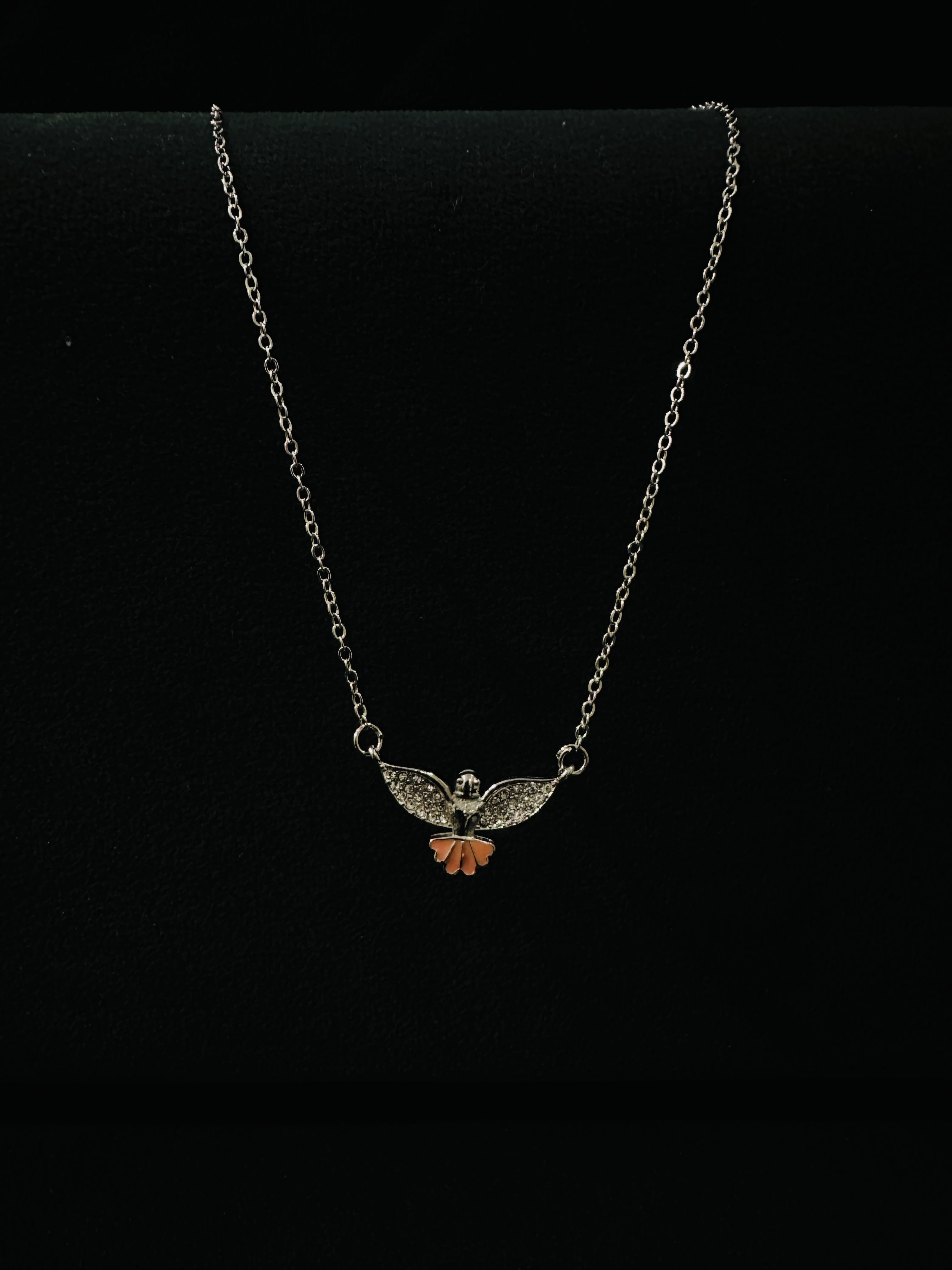 🕊️ Angel Aura – Winged Grace Pendant