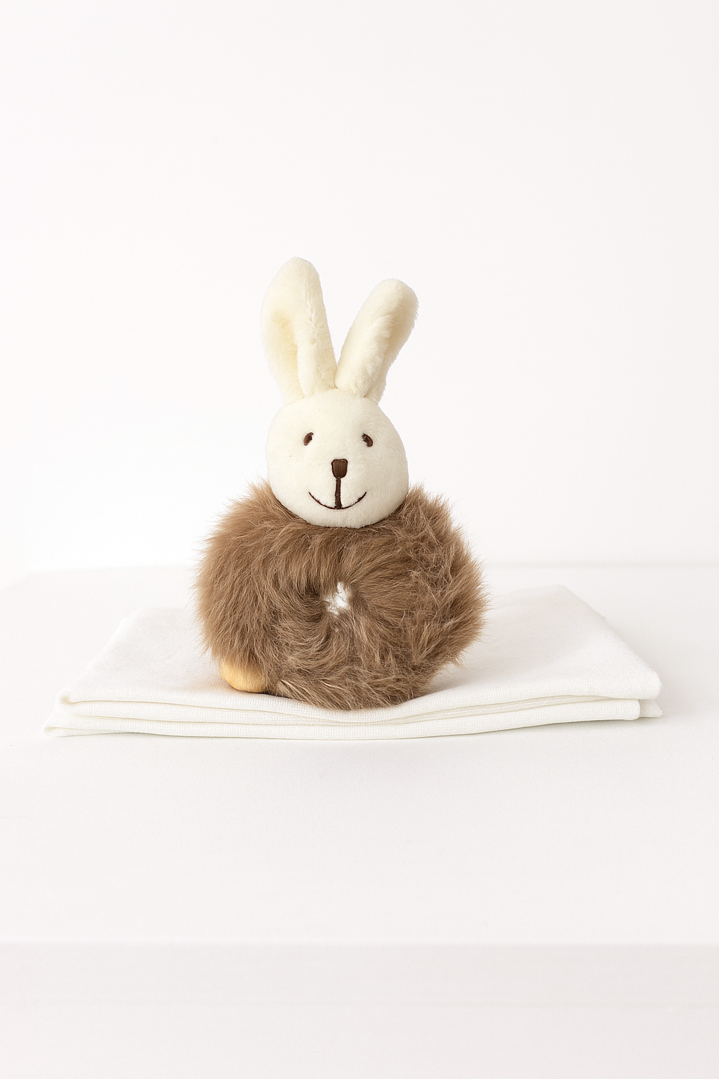 Cocoa Bunny Scrunchie 🐇