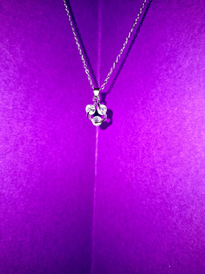 Elegant Silver Floral Pendant Necklace with Sparkling Zircon Stones