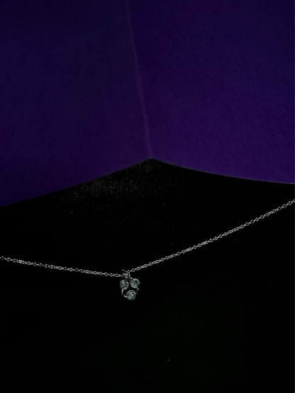 Elegant Silver Floral Pendant Necklace with Sparkling Zircon Stones